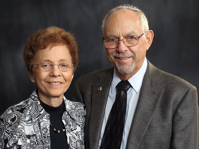 Picture of Lewy Body Dementia patient Barry and his wife Annette